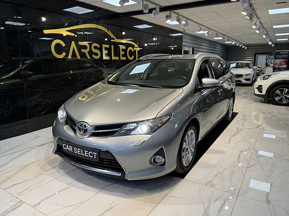 Toyota Auris 21 of 24