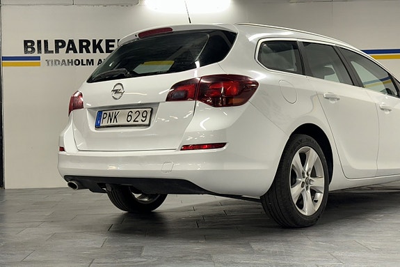 Opel Astra 6 of 30