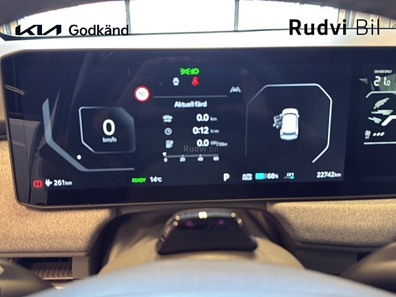 Kia EV3 10 of 14