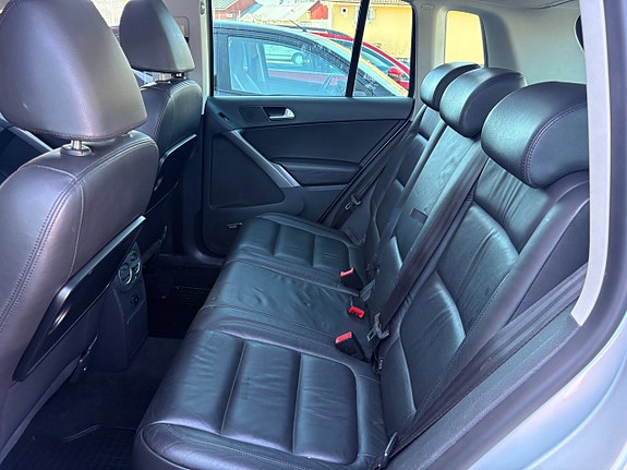 Volkswagen Tiguan 5 of 7