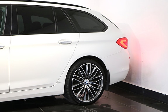 BMW 520d 27 of 27