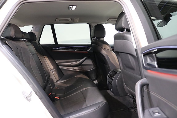 BMW 520d 18 of 27