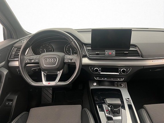 Audi Q5 13 of 30