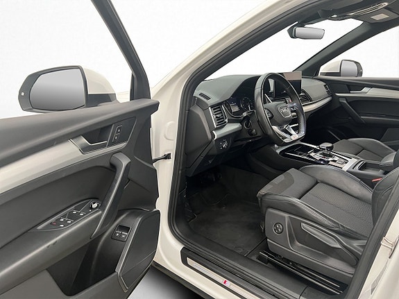 Audi Q5 11 of 30
