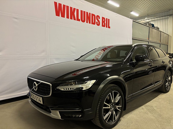 Volvo V90 Cross Country