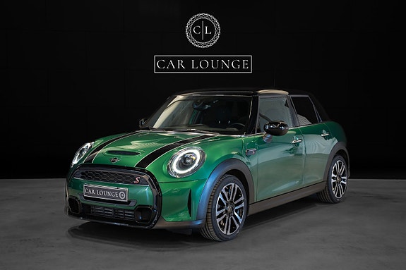 MINI Cooper S 8 of 17
