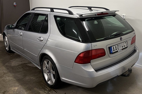 Saab 9-5 3 of 5