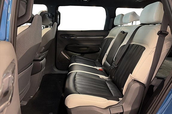Kia EV9 16 of 30
