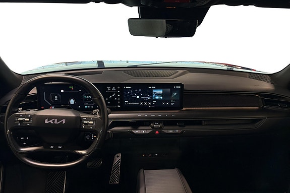 Kia EV9 11 of 30