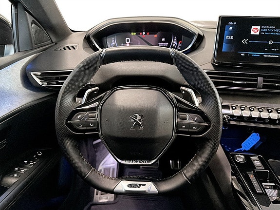 Peugeot 3008 7 of 18