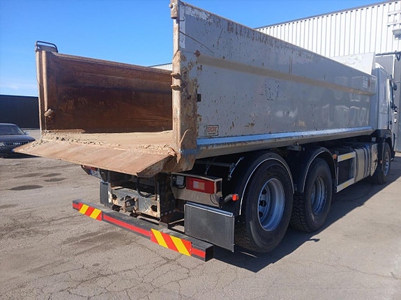Tippbil Volvo FM 10.8 6x2 I-Shift -2012 via auktion 12 of 27