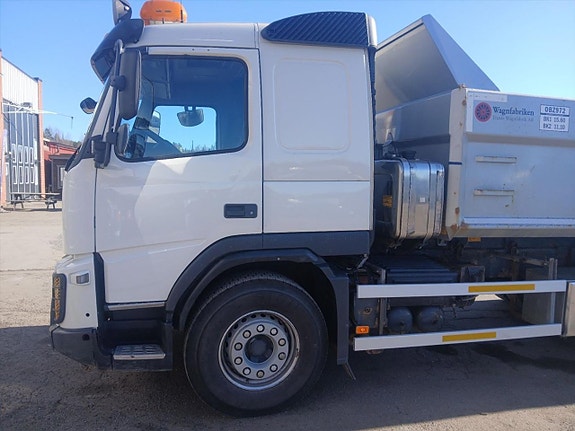Tippbil Volvo FM 10.8 6x2 I-Shift -2012 via auktion 6 of 27