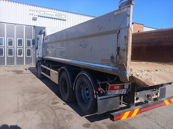 Tippbil Volvo FM 10.8 6x2 I-Shift -2012 via auktion 8 of 27