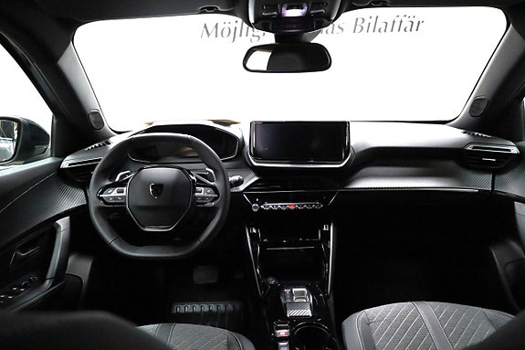 Peugeot 2008 4 of 5