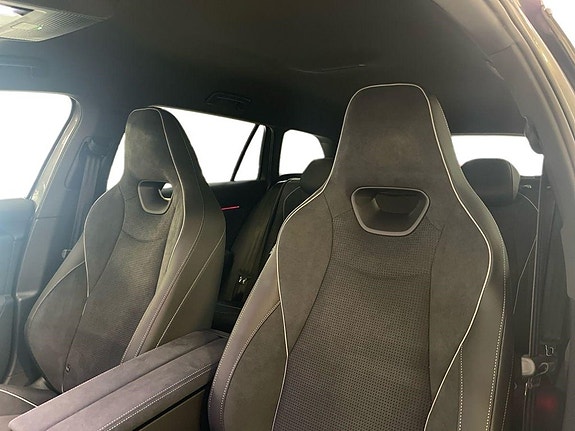 Skoda Superb 8 of 16