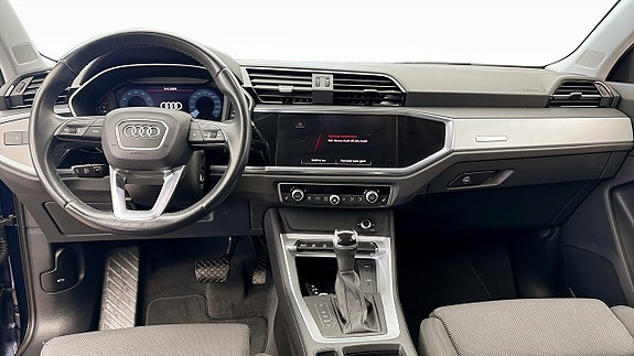 Audi Q3 10 of 13