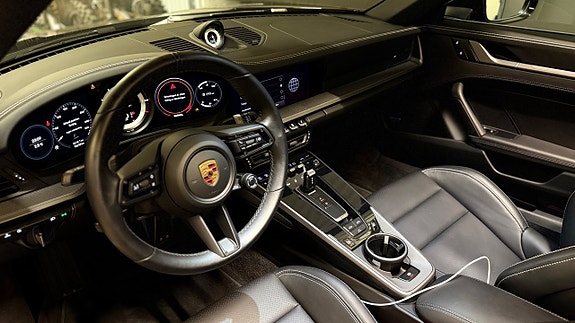 Porsche 911 Carrera S 22 of 30