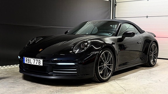 Porsche 911 Carrera S 9 of 30