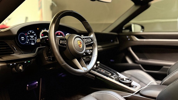 Porsche 911 Carrera S 21 of 30