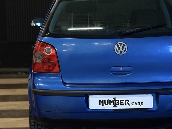 Volkswagen Polo 10 of 22