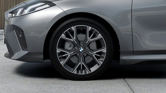 BMW 120 7 of 13