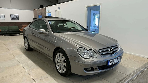 Mercedes-Benz CLK200 5 of 5