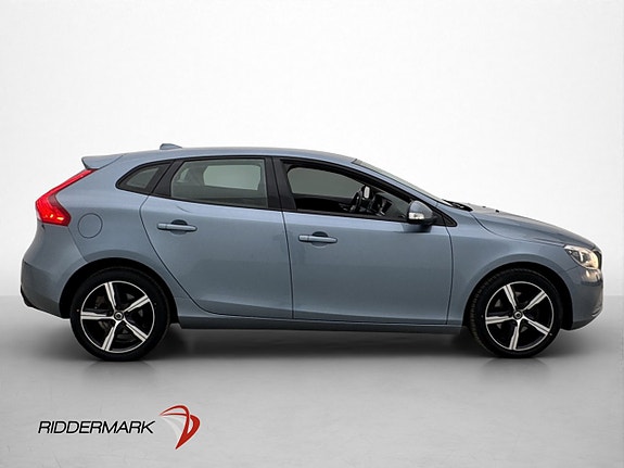 Volvo V40 5 of 5