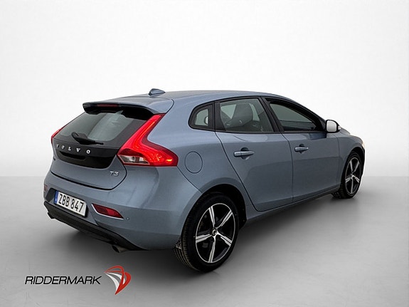 Volvo V40 9 of 27