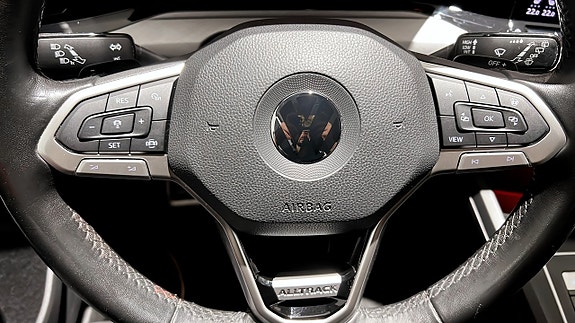 Volkswagen Golf I 19 of 22