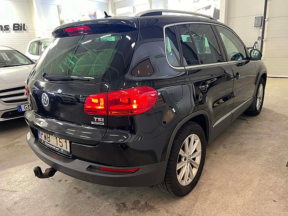 Volkswagen Tiguan 6 of 20