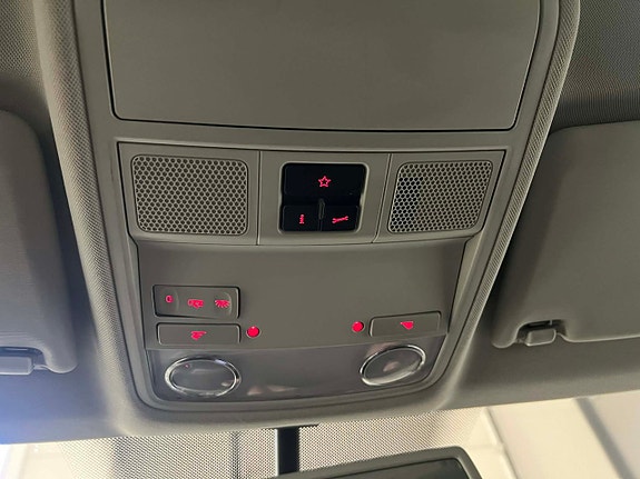 Volkswagen Tiguan 16 of 20
