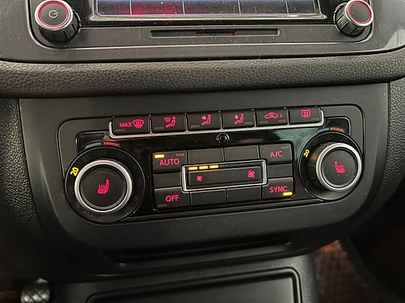 Volkswagen Tiguan 13 of 20