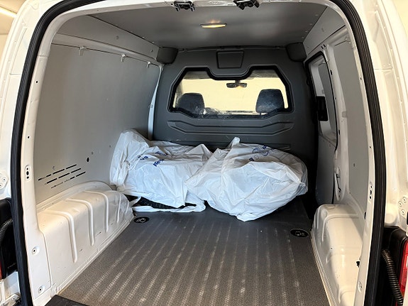 Volkswagen Caddy 10 of 10