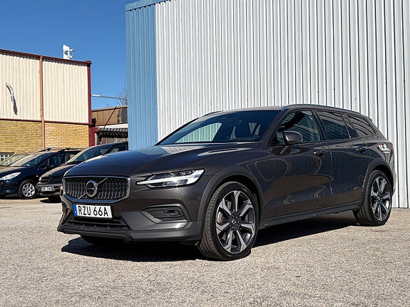 Volvo V60 Cross Country
