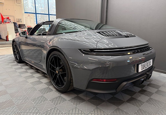 Porsche 911 5 of 5