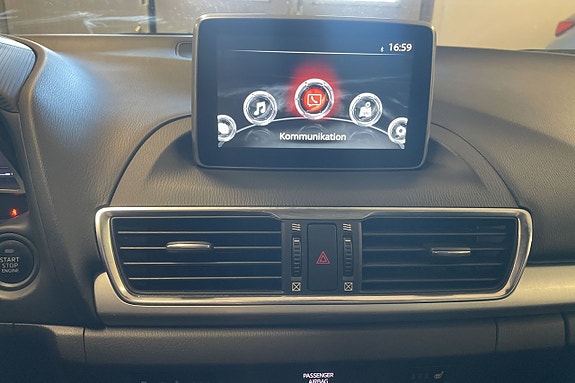 Mazda 3 14 of 18