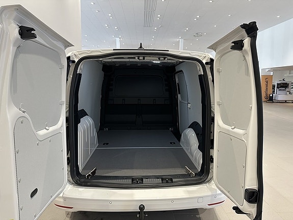 Volkswagen Caddy Maxi 6 of 13