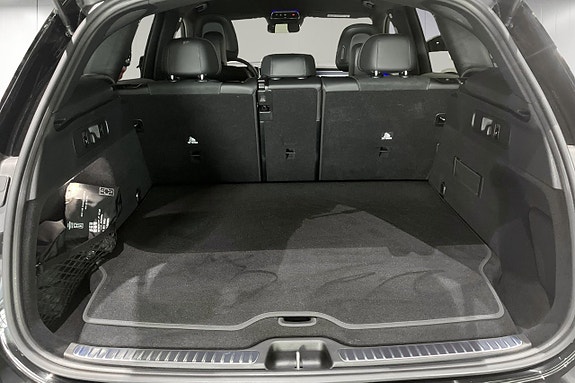 Mercedes-Benz GLC300 de 13 of 17