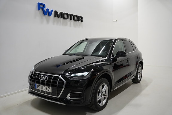 Audi Q5 2 of 5