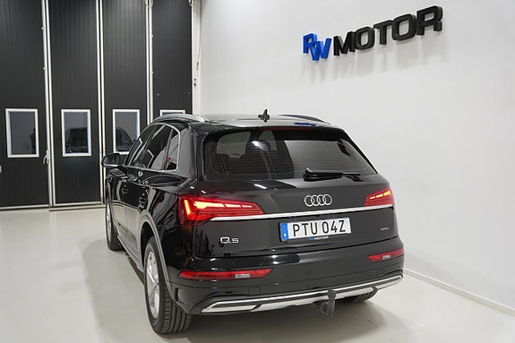 Audi Q5 4 of 5