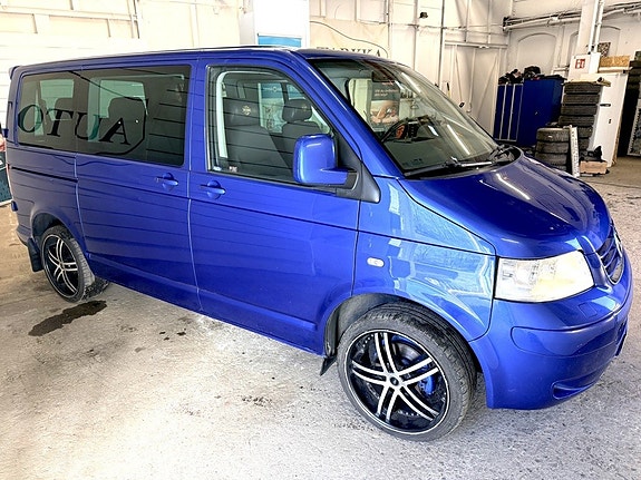 Volkswagen Transporter 3 of 5