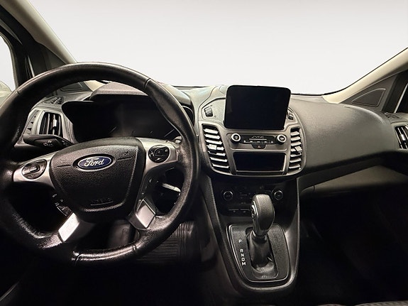 Ford Transit Connect 9 of 15