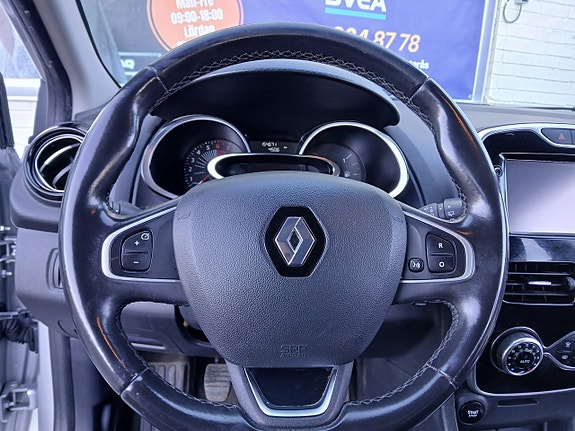 Renault Clio 14 of 19