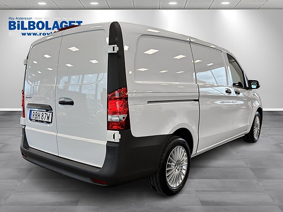 Mercedes-Benz eVito 112 3 of 5