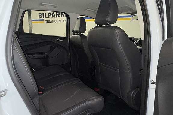 Ford Kuga 10 of 11