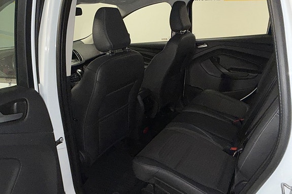 Ford Kuga 6 of 11