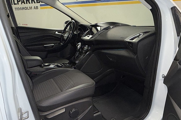 Ford Kuga 9 of 11