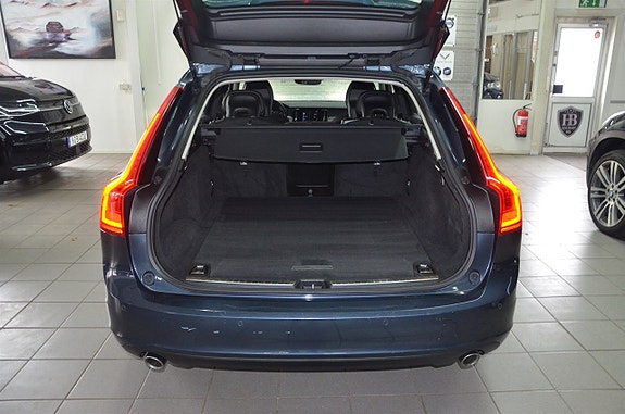 Volvo V90 16 of 18