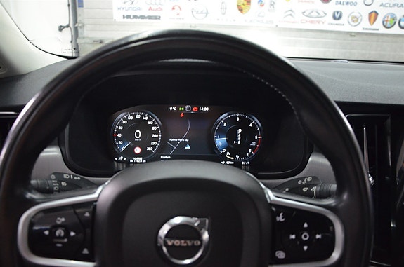 Volvo V90 10 of 18