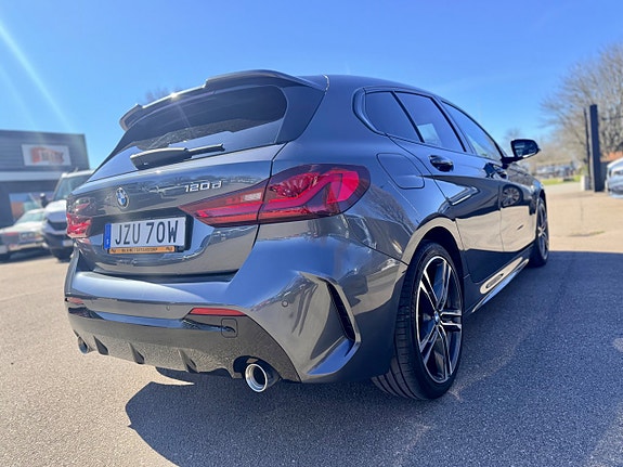 BMW 120d 7 of 16